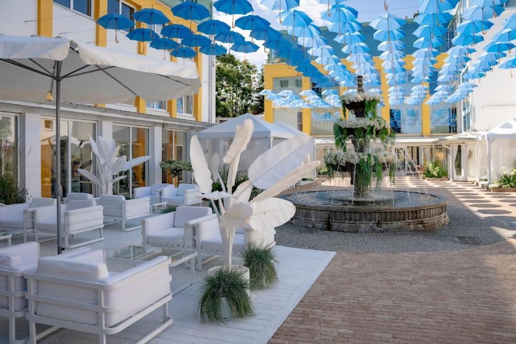 Hotel Bryza Resort & Spa Jurata Esterno foto